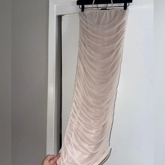 Pretty Little Thing Elegant Cream Ruched Spaghetti Strap Dress - Picture 1 of 5